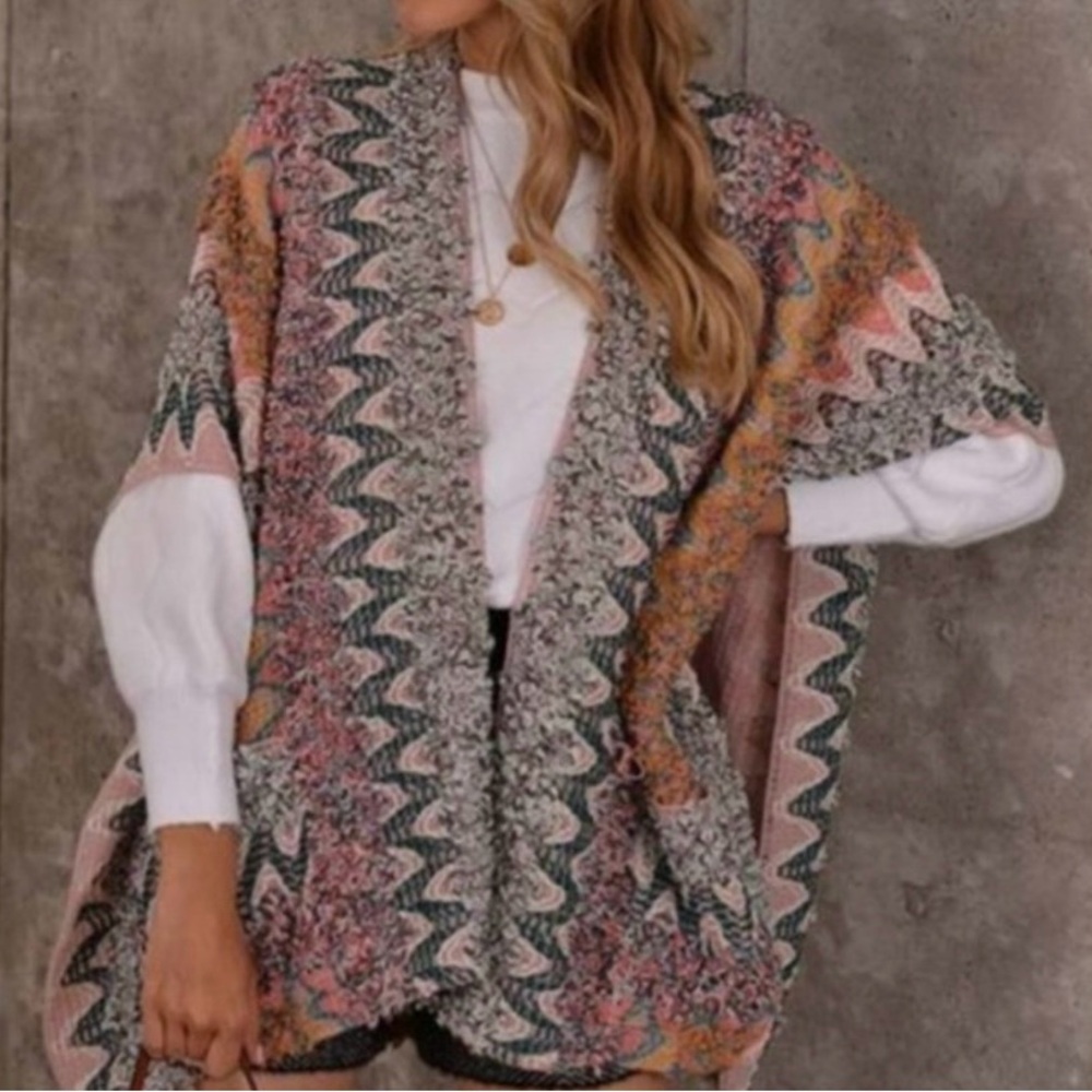 49178 Textured Woven Ruana